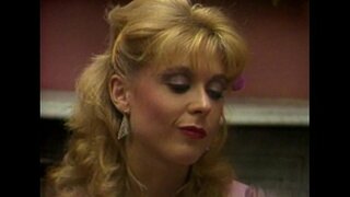 Ã�ァイナンス、エマージンのダSedution-フル映画