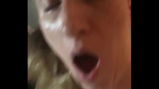 Ɨ�朝blowjob性と金髪悩殺MIlF